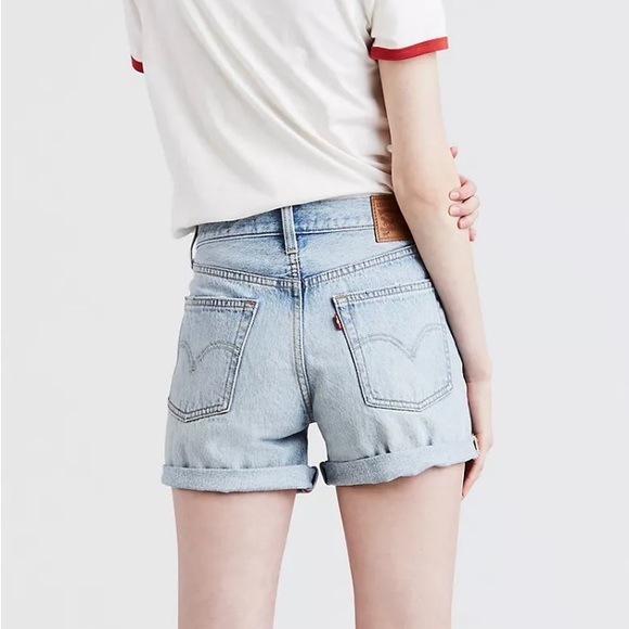 Levi's
501 Rolled Denim Shorts Size 25 - Picture 2 of 3